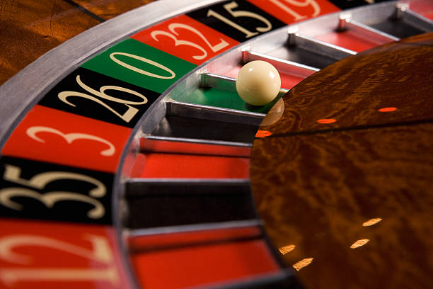 salamjptogel platform interface showing football markets and live-dealer tables