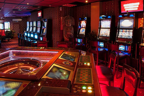 Live-dealer game round conclusion and result confirmation